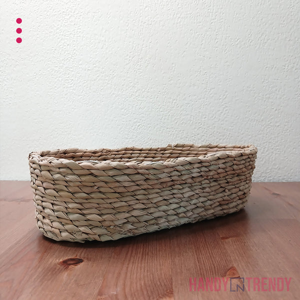 Handwoven Seagrass Bread Basket – Rustic Charm for Everyday Dining